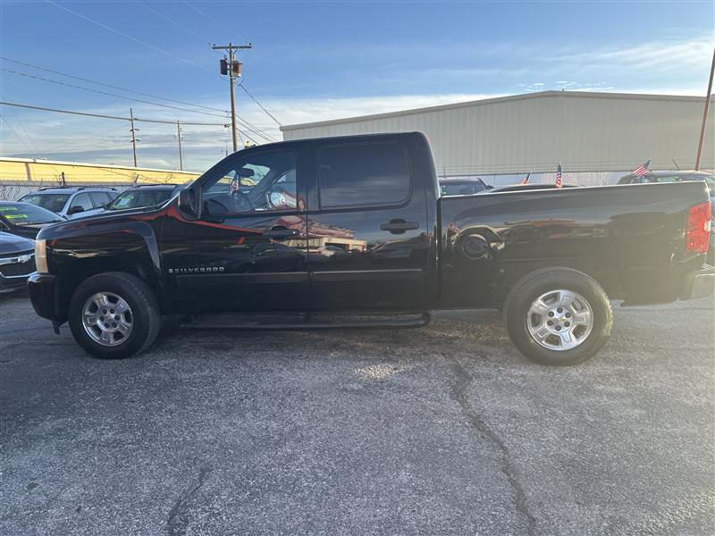 Chevrolet Silverado 1500 2WD Crew Cab 143.5" LT w/1LT 2007