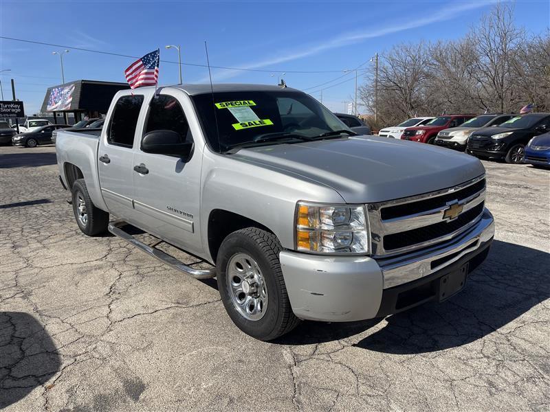 Chevrolet Silverado 1500 2WD Crew Cab 143.5" LS 2011