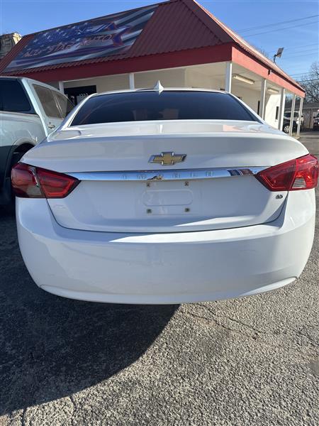 Chevrolet Impala 4dr Sdn LT w/1LT 2017