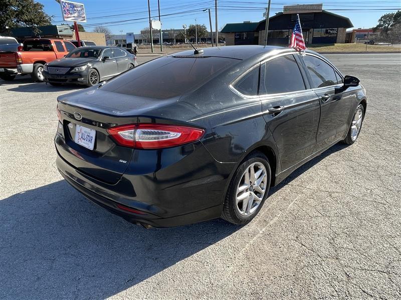 Ford Fusion 4dr Sdn SE FWD 2013