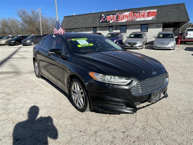 Ford Fusion 4dr Sdn SE FWD 2013