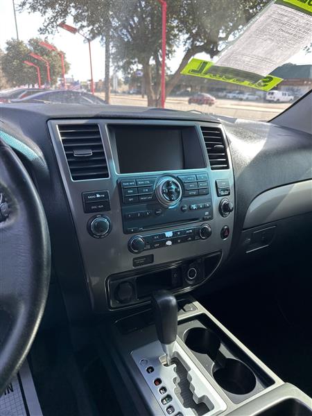 Nissan Armada 2WD 4dr SV 2011