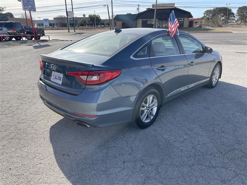 Hyundai Sonata 4dr Sdn 2.4L SE 2016