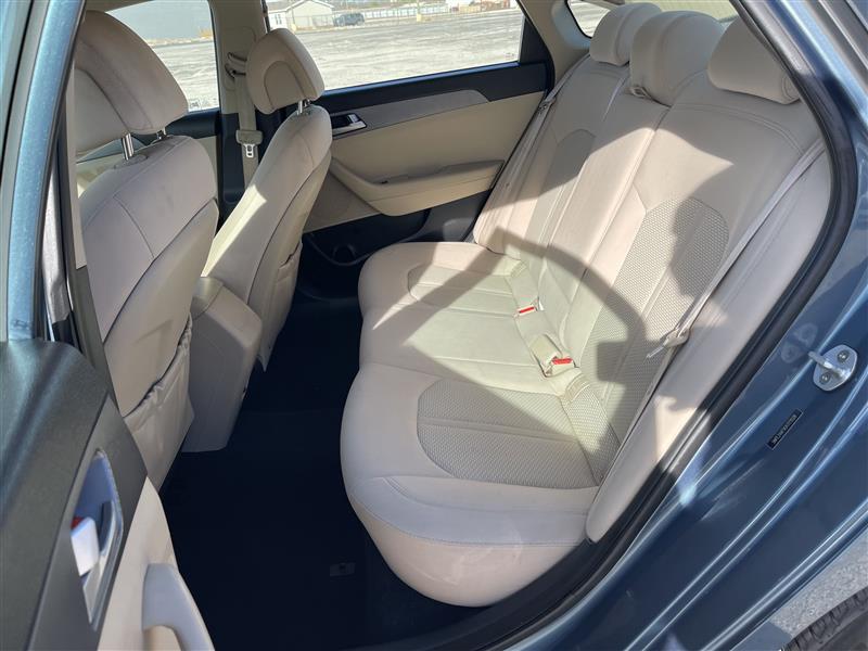 Hyundai Sonata 4dr Sdn 2.4L SE 2016