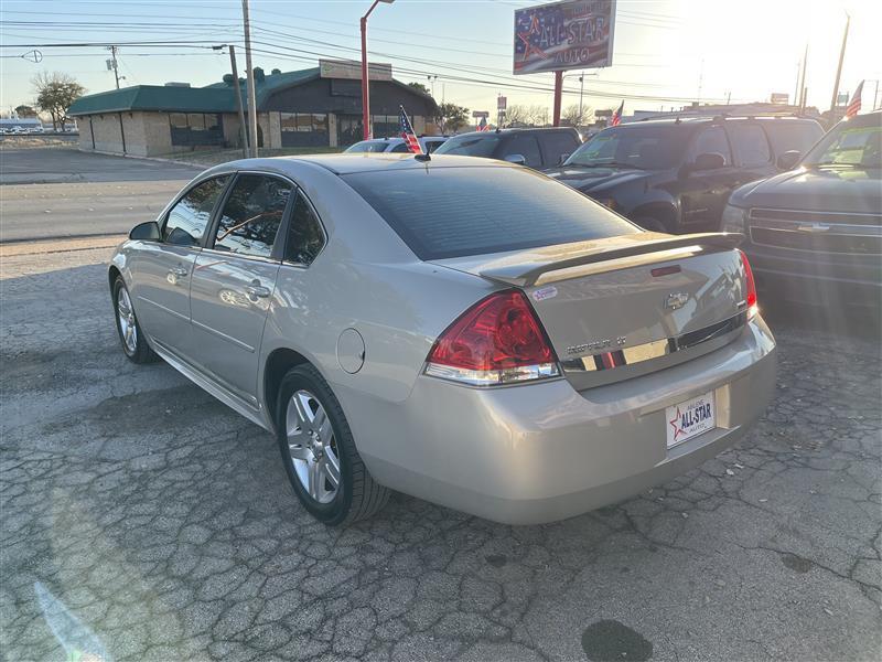 Chevrolet Impala 4dr Sdn LT Retail 2011