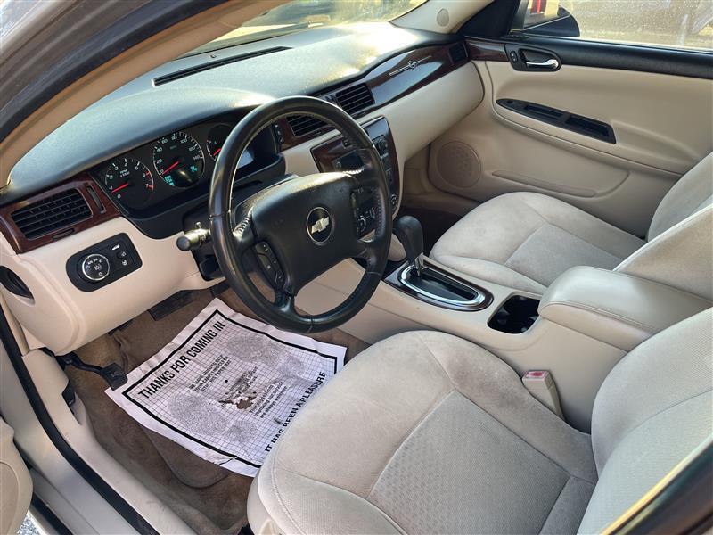 Chevrolet Impala 4dr Sdn LT Retail 2011