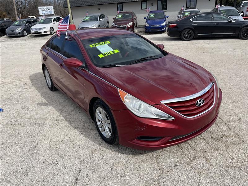 Hyundai Sonata 4dr Sdn 2.4L Auto GLS 2011