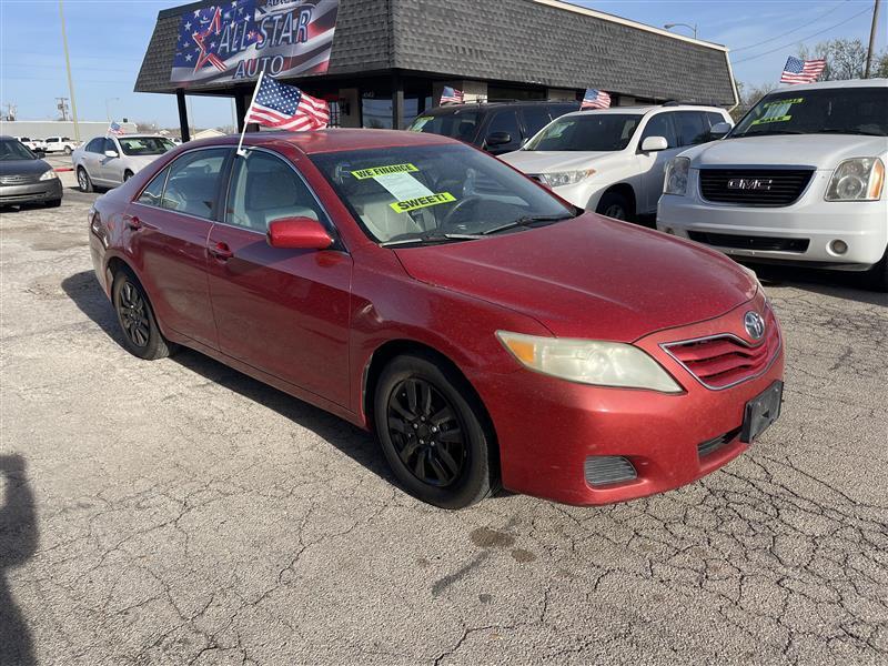 Toyota Camry 4dr Sdn I4 Man LE (Natl) 2011