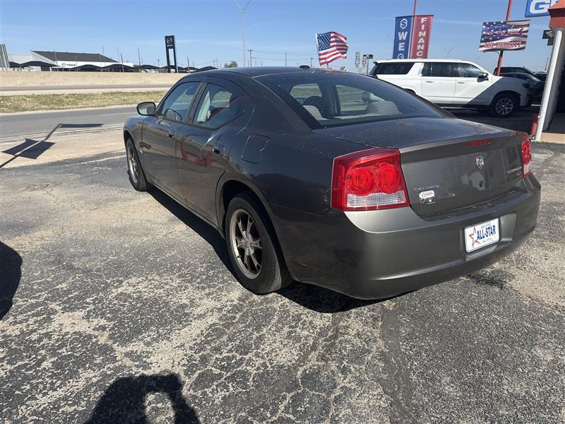 Dodge Charger 4dr Sdn SXT RWD 2010