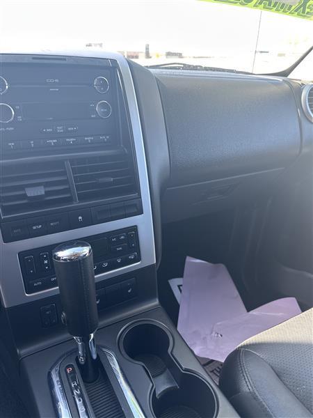 Mercury Mountaineer RWD 4dr V6 Premier 2008