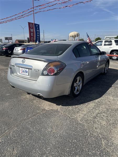 Nissan Altima 4dr Sdn V6 CVT 3.5 SE 2007