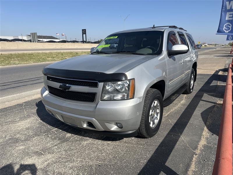 Chevrolet Tahoe 4WD 4dr 1500 LT 2011