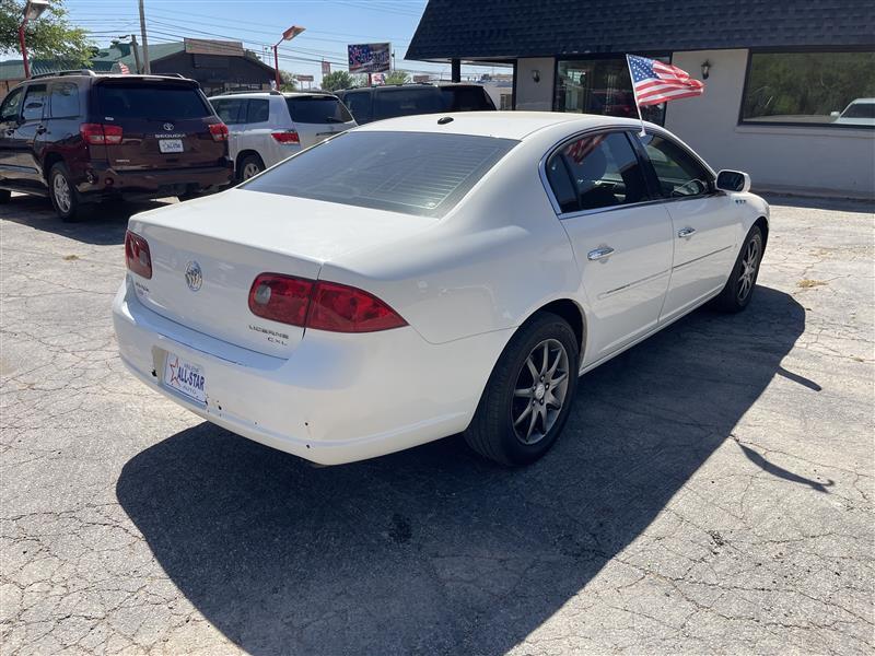 Buick Lucerne 4dr Sdn V6 CXL 2007