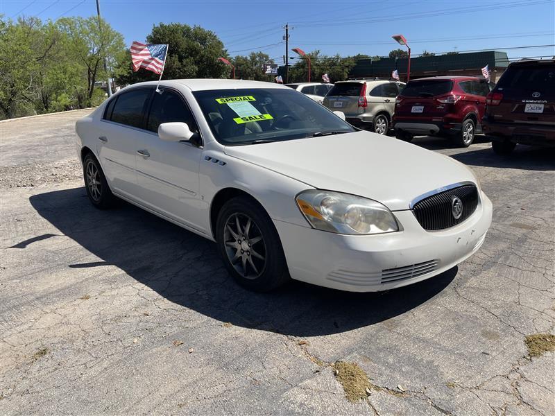 Buick Lucerne 4dr Sdn V6 CXL 2007