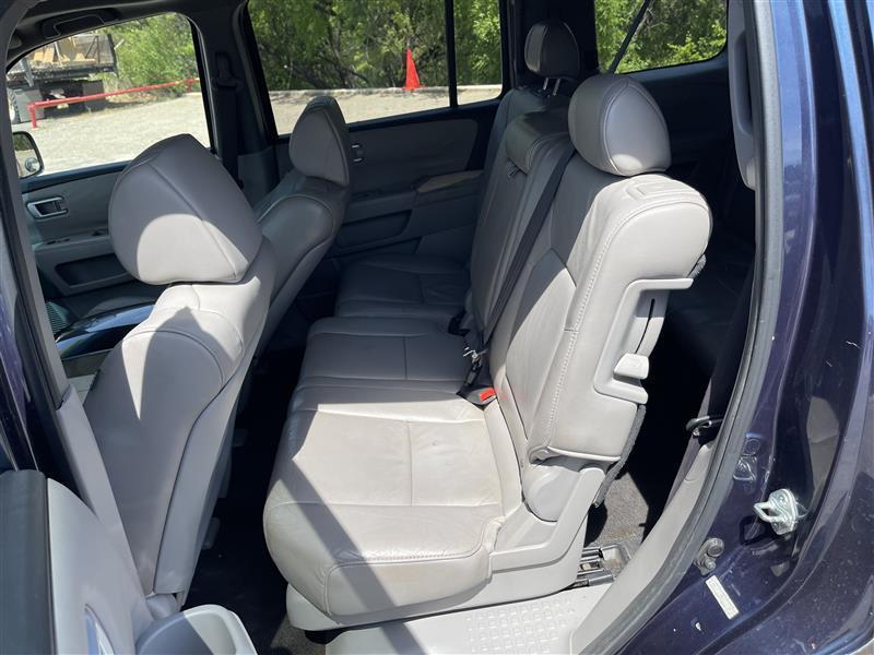 Honda Pilot 2WD 4dr EX-L 2011