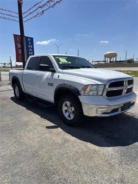 RAM 1500 2WD Crew Cab 140.5" SLT 2014