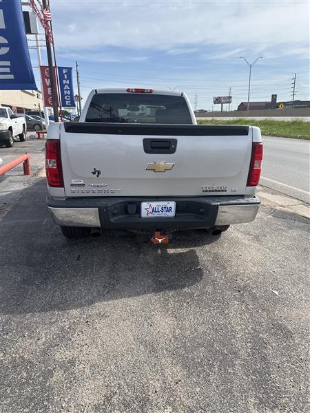 Chevrolet Silverado 1500 2WD Ext Cab 143.5" LT 2010
