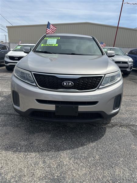 Kia Sorento 2WD 4dr I4 LX 2015
