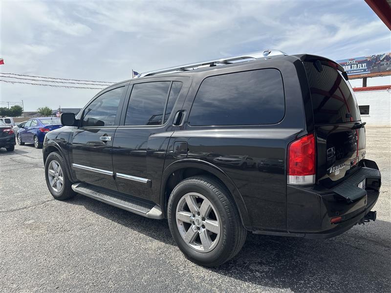 Nissan Armada 2WD 4dr Platinum 2011