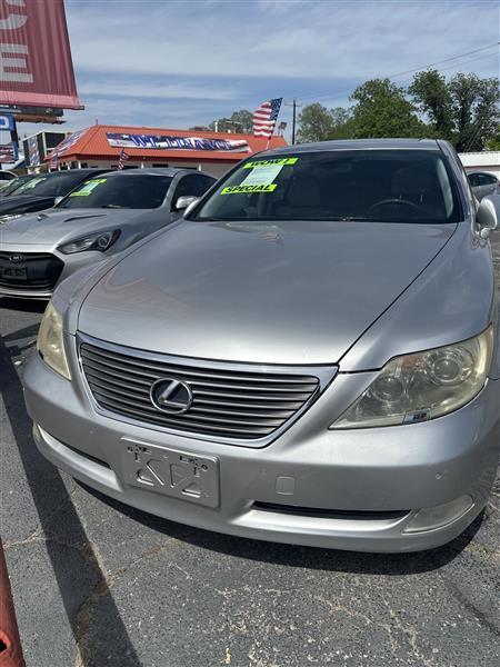 Lexus LS 460 4dr Sdn RWD 2009