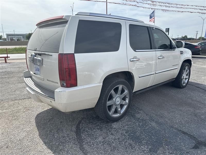 Cadillac Escalade 2WD 4dr 2007