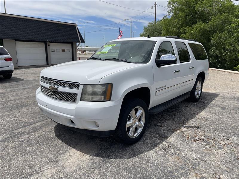Chevrolet Suburban 2WD 4dr 1500 LTZ 2010