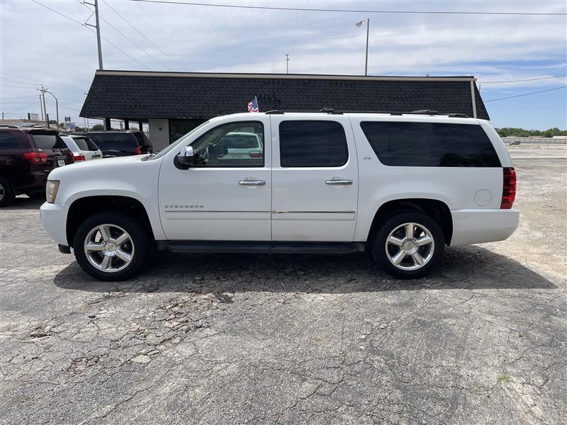 Chevrolet Suburban 2WD 4dr 1500 LTZ 2010