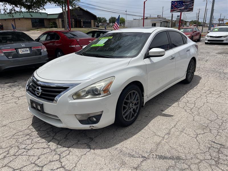 Nissan Altima 4dr Sdn I4 2.5 SL 2015
