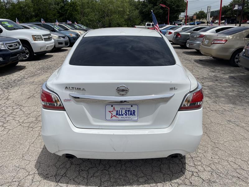 Nissan Altima 4dr Sdn I4 2.5 SL 2015