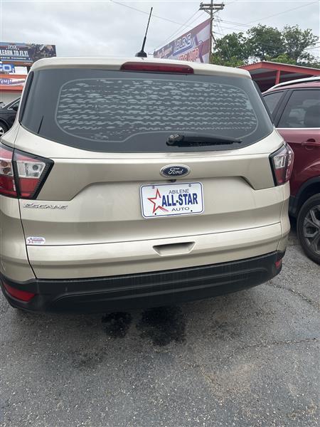 Ford Escape S FWD 2018