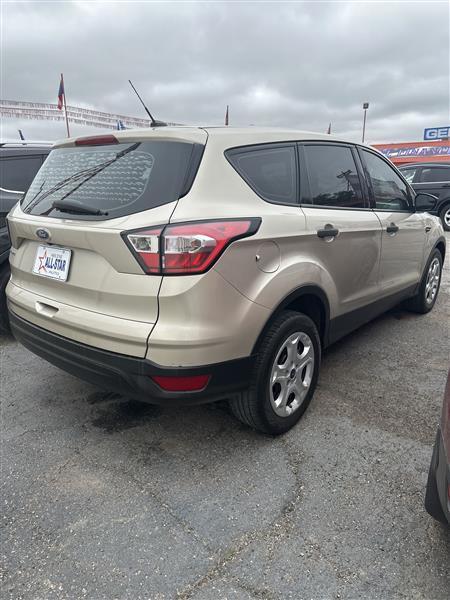 Ford Escape S FWD 2018
