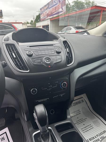 Ford Escape S FWD 2018