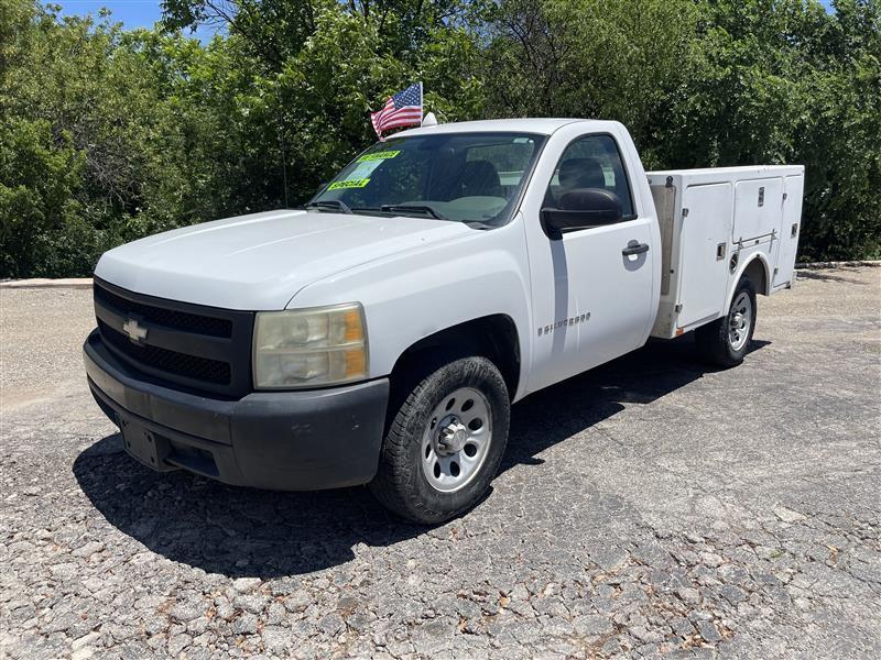 Chevrolet Silverado 1500 2WD Reg Cab 133.0" Work Truck 2008