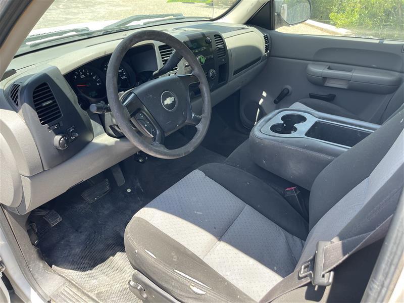 Chevrolet Silverado 1500 2WD Reg Cab 133.0" Work Truck 2008