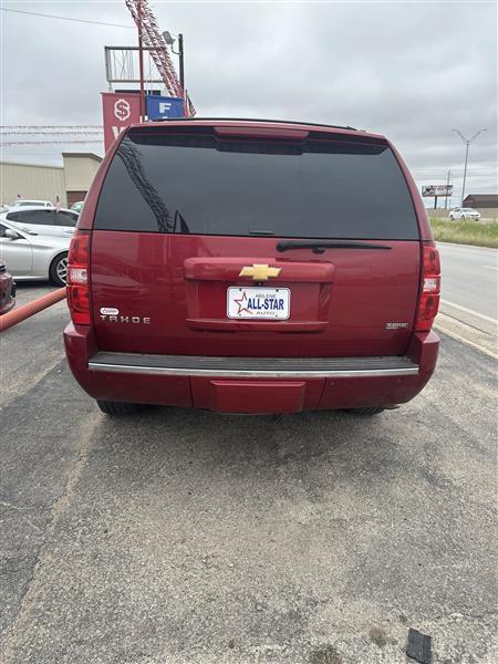 Chevrolet Tahoe 2WD 4dr 1500 LTZ 2012