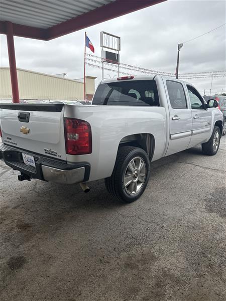 Chevrolet Silverado 1500 2WD Crew Cab 143.5" LT 2012
