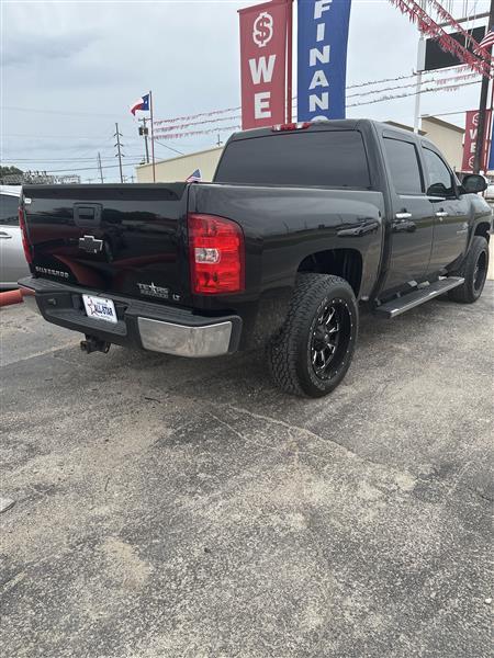 Chevrolet Silverado 1500 2WD Crew Cab 143.5" LT 2012