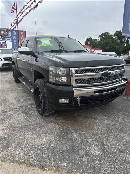 Chevrolet Silverado 1500 2WD Crew Cab 143.5" LT 2012