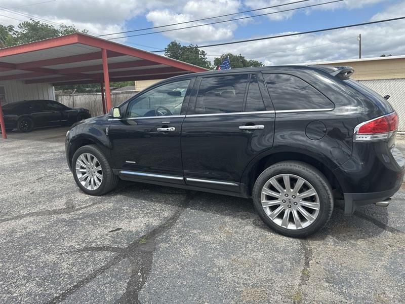 Lincoln MKX FWD 4dr 2012
