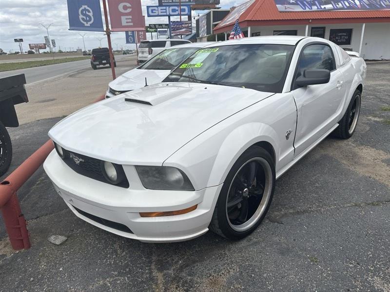Ford Mustang 2dr Cpe GT 2009