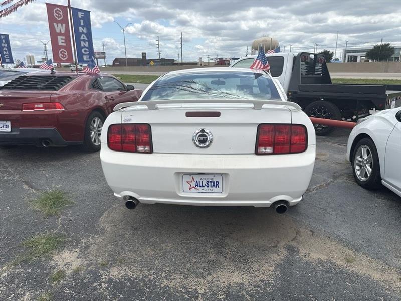 Ford Mustang 2dr Cpe GT 2009