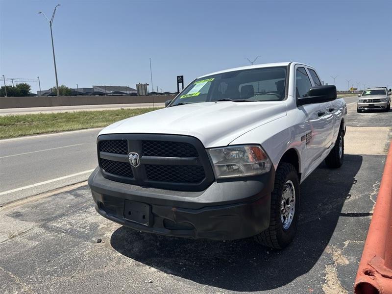 RAM 1500 Classic Tradesman 4x4 Quad Cab 6'4" Box 2019