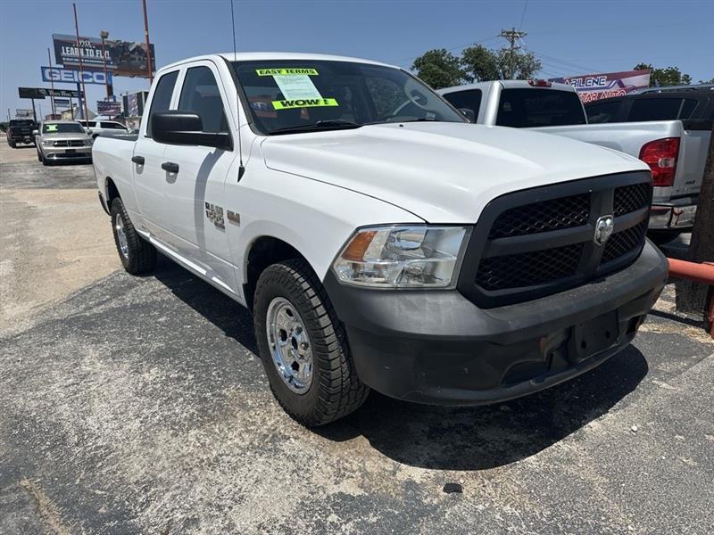 RAM 1500 Classic Tradesman 4x4 Quad Cab 6'4" Box 2019