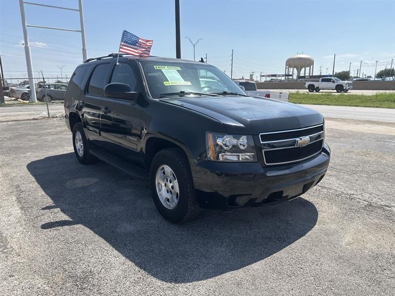 Chevrolet Tahoe 2WD 4dr 1500 LS 2011
