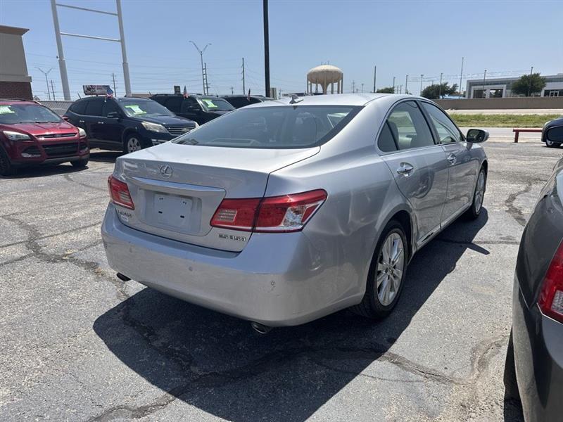 Lexus ES 350 4dr Sdn 2010
