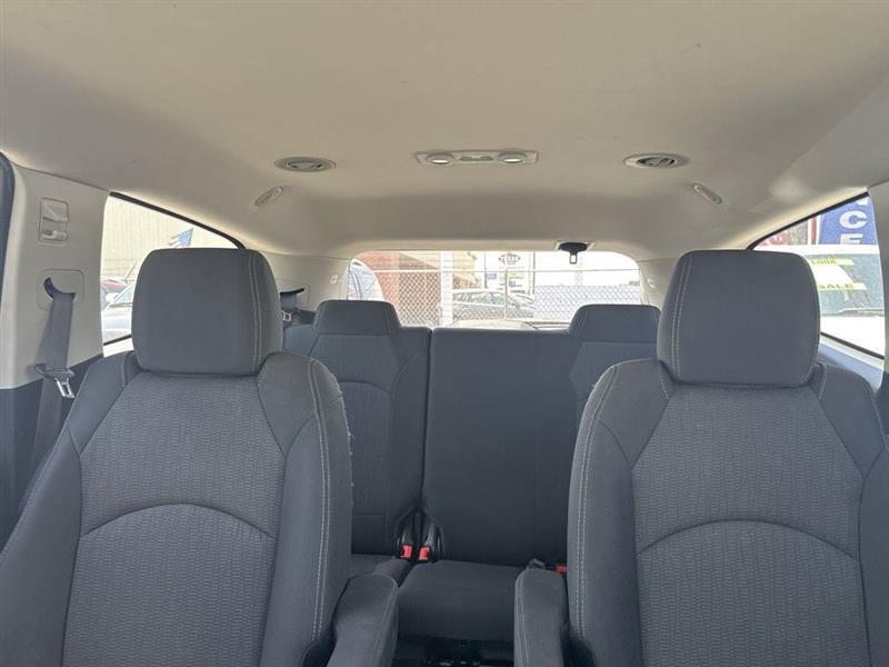 Chevrolet Traverse AWD 4dr LT w/1LT 2016