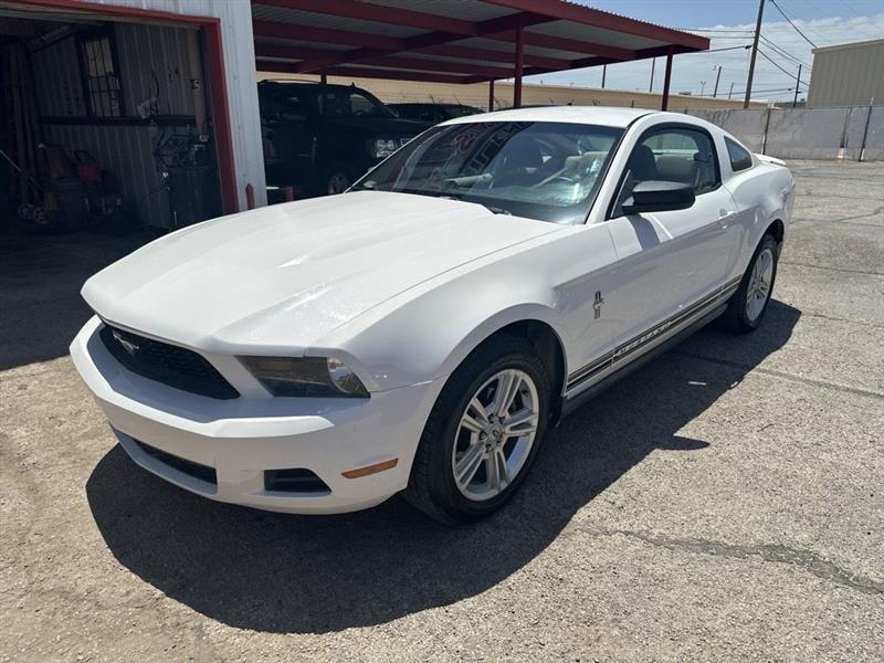 Ford Mustang 2dr Cpe V6 2010