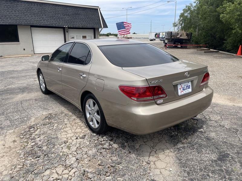 Lexus ES 330 4dr Sdn 2006