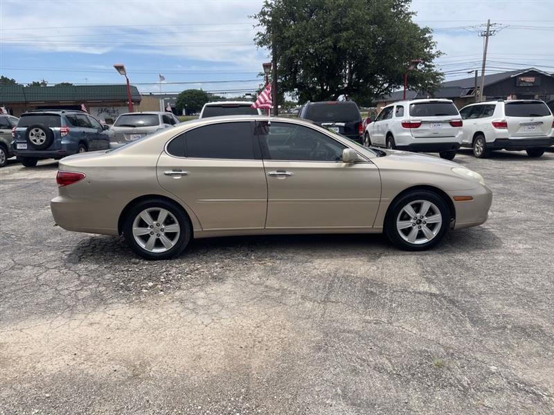 Lexus ES 330 4dr Sdn 2006