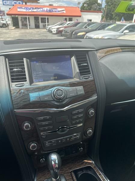 Nissan Armada 4x2 Platinum 2017